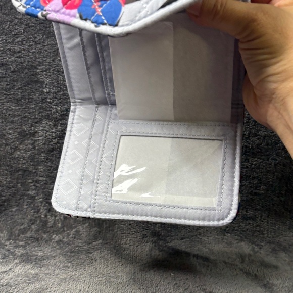 Vera Bradley Multicolor Floral Wallet NWT - Picture 7 of 10